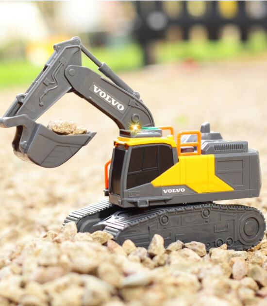 Dickie Volvo Tracked Excavator