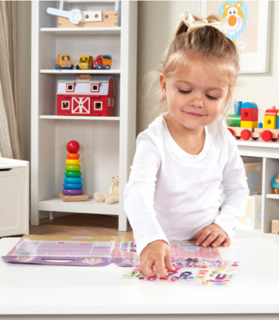 Melissa & Doug Kabartmalı Tak Çıkart Çıkartma Seti // Giydirme