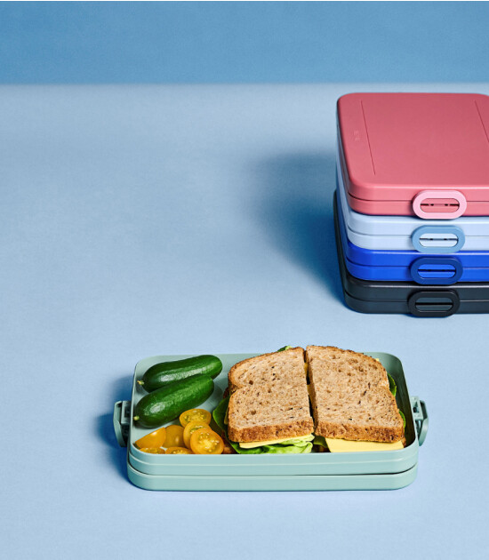 Mepal Take a Break Flat Lunch Box // Nordic Blue